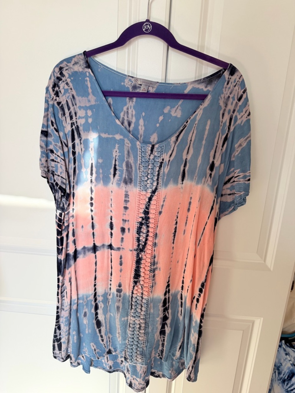 dressbarn Blue and Peach Tie-Dye V-Neck Short Sleeve Blouse